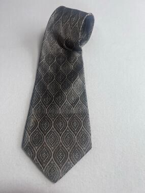 Robert Talbott Nordstrom 100% Silk Tie Made USA Black Gray Paisley Luxury